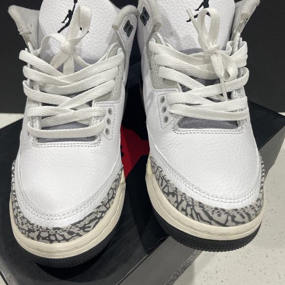 Jordan 3 Retro Hide N' Sneak Size 6.5Y /8W Black Elephant DX6665-100 - Picture 5 of 16